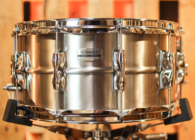 Yamaha 14x7 Recording Custom Stainless Steel Snare Drum