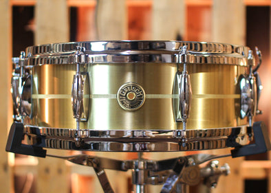 Gretsch Snare Drum Hammered Brass Shell 14 x 5 Die-Cast Hoops Warm &  Powerful Sound – South Coast Music