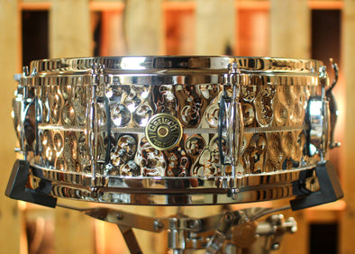 Gretsch 5x14 USA Custom Hammered Chrome over Brass Snare Drum - G4160HB