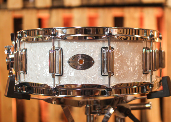 Rogers 14x5 Dyna-Sonic White Marine Pearl Beavertail Lug Snare Drum