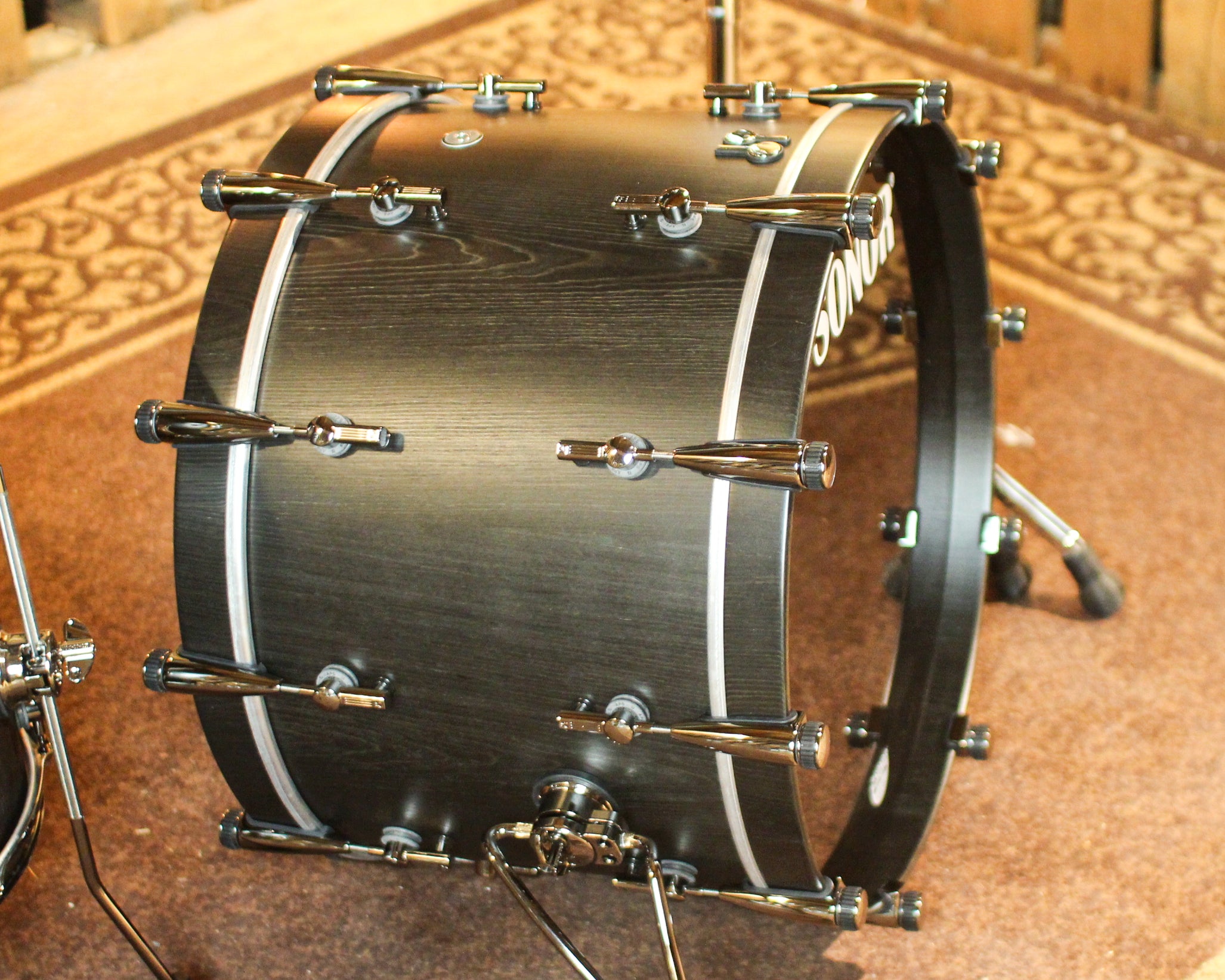 Sonor SQ2 Heavy Maple Vintage Onyx Semi Gloss Drum Set - 22x14