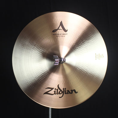 Zildjian 15" A New Beat Hi Hats - 1090g/1605g